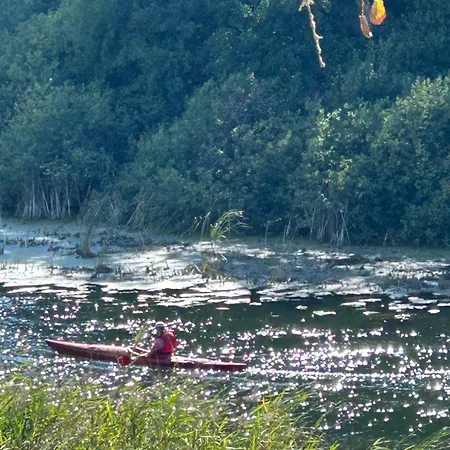Сasa de vacaciones Altes Gaertnerhaus - Ein Paradies Direkt Am Wasser *